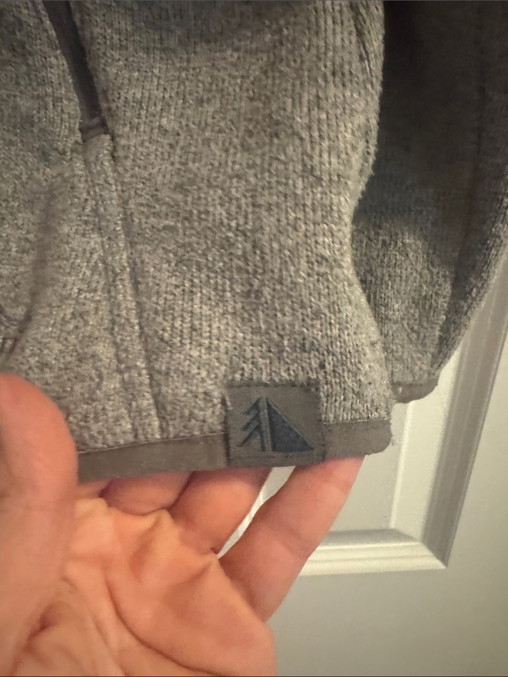 L.L. Bean Light Gray Full-Zip Fleece Jacket - Picture 4 of 9
